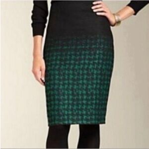 Talbots Wool Blend Houndstooth Skirt Black &  Green